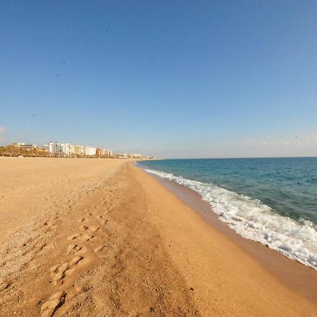 Homeholidaysrentals Lorraine Malgrat de Mar Dış mekan fotoğraf