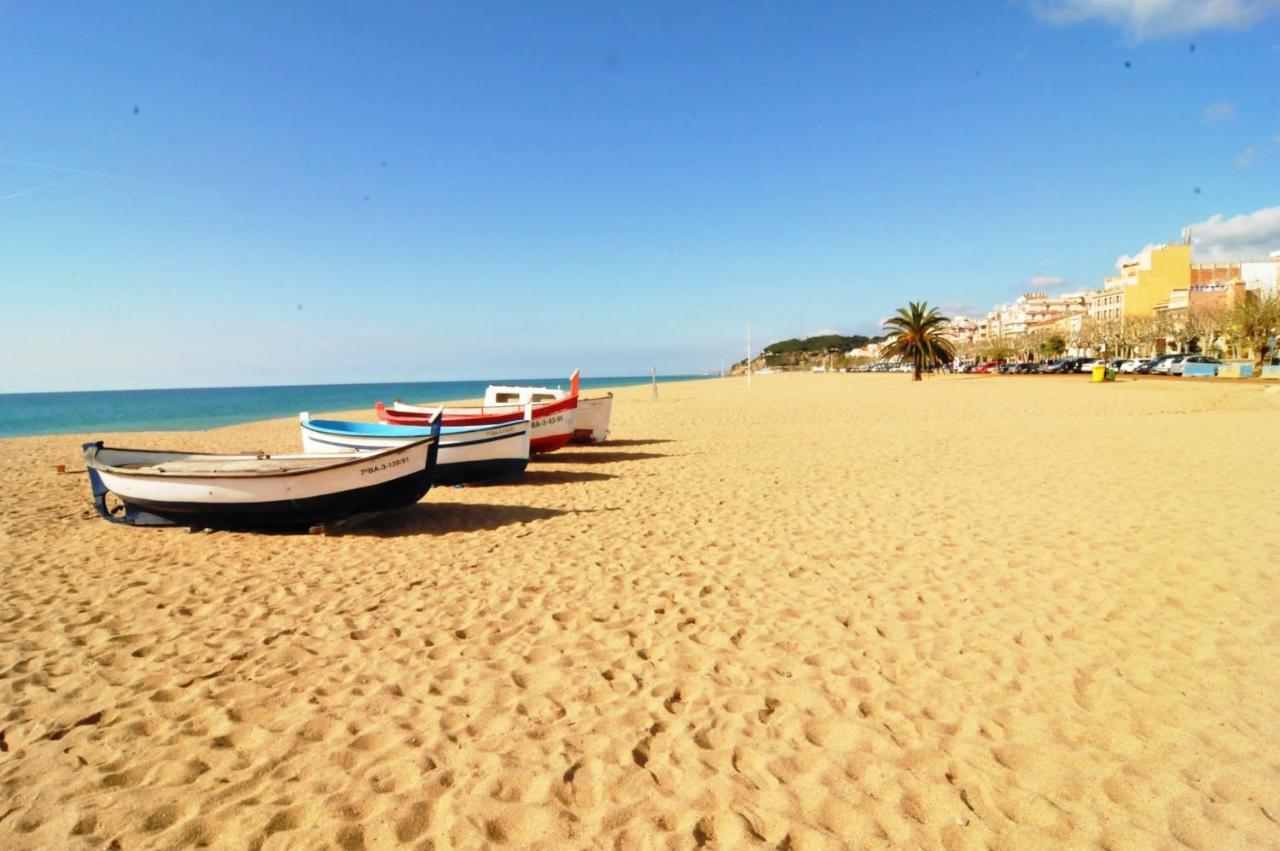 Homeholidaysrentals Lorraine Malgrat de Mar Dış mekan fotoğraf